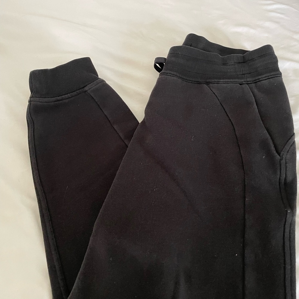 Lululemon scuba joggers